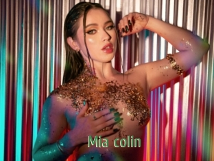 Mia_colin