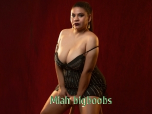 Miah_bigboobs