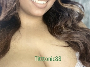 Titttonic88